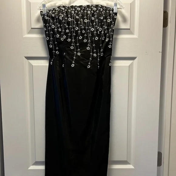 Jessica McLintock - Long Black Strapless Gown, Size 3 - NWT - Picture 2 of 7